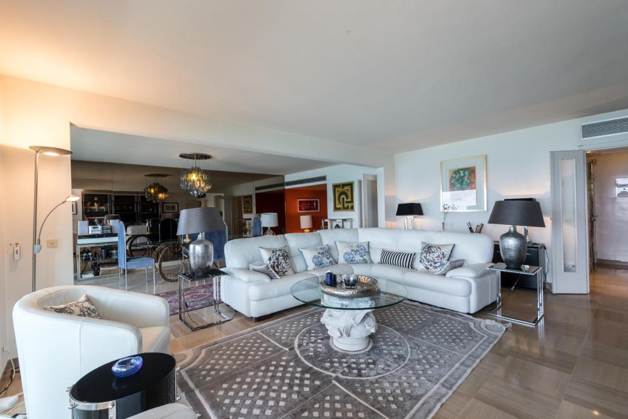 Palais D'orsay 3 Bedrooms Apartment *