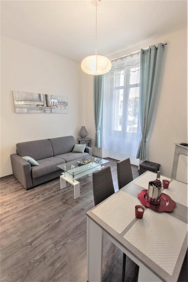 Appartement Coeur De - 5mn Croisette Palais - Terrasse Et Parking Cannes