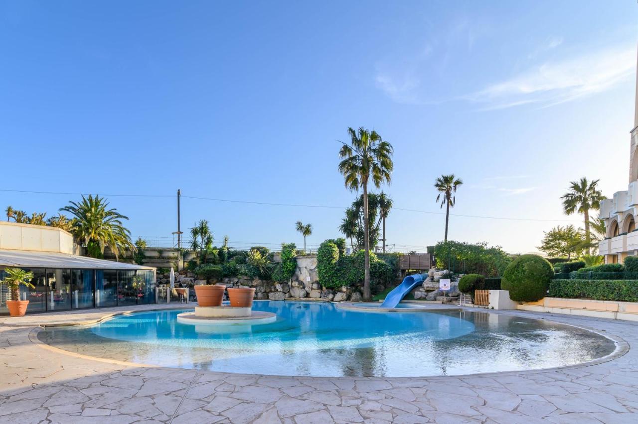 Le Palm Azur