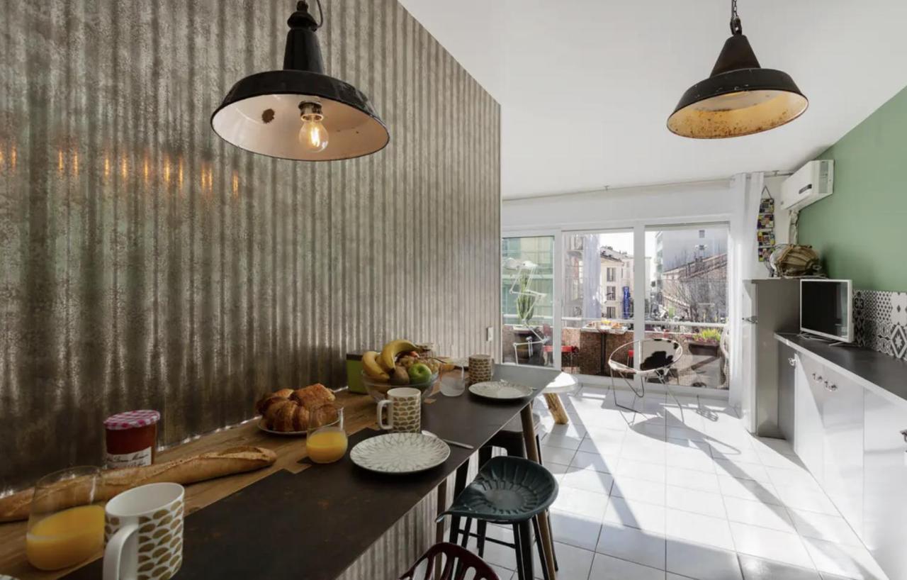 Festival Films Center, With 2 Bedrooms And Balcony Apartment