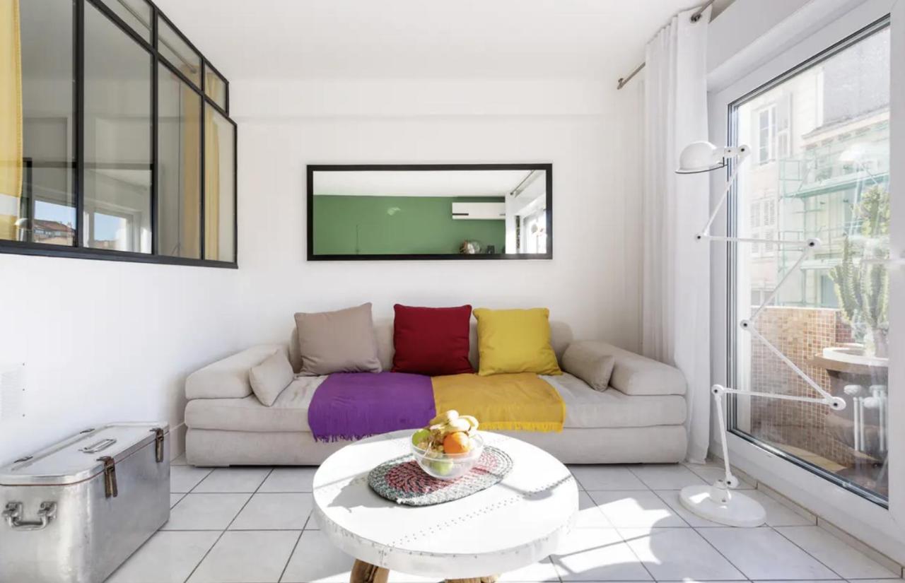 Apartment Festival Films Center, With 2 Bedrooms And Balcony