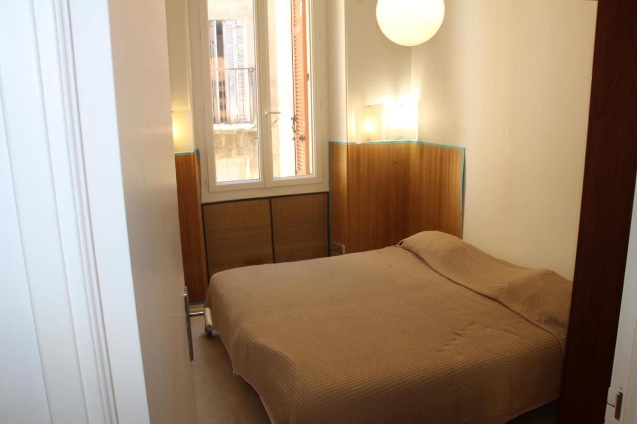 Zone Pietonne, 3 Chambres, 3 Sdb *