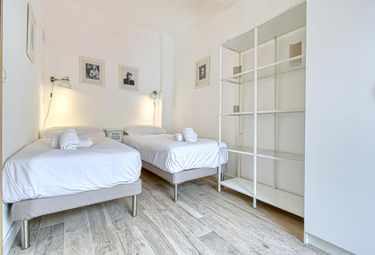 Romantic And New In The Famous Rue Meynadier In The Supercentre Of Cannes