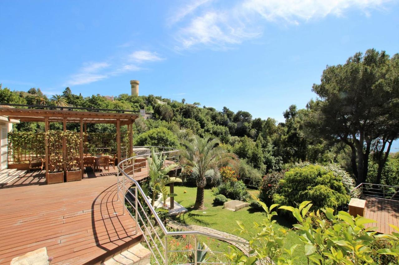Luxury In Hills *