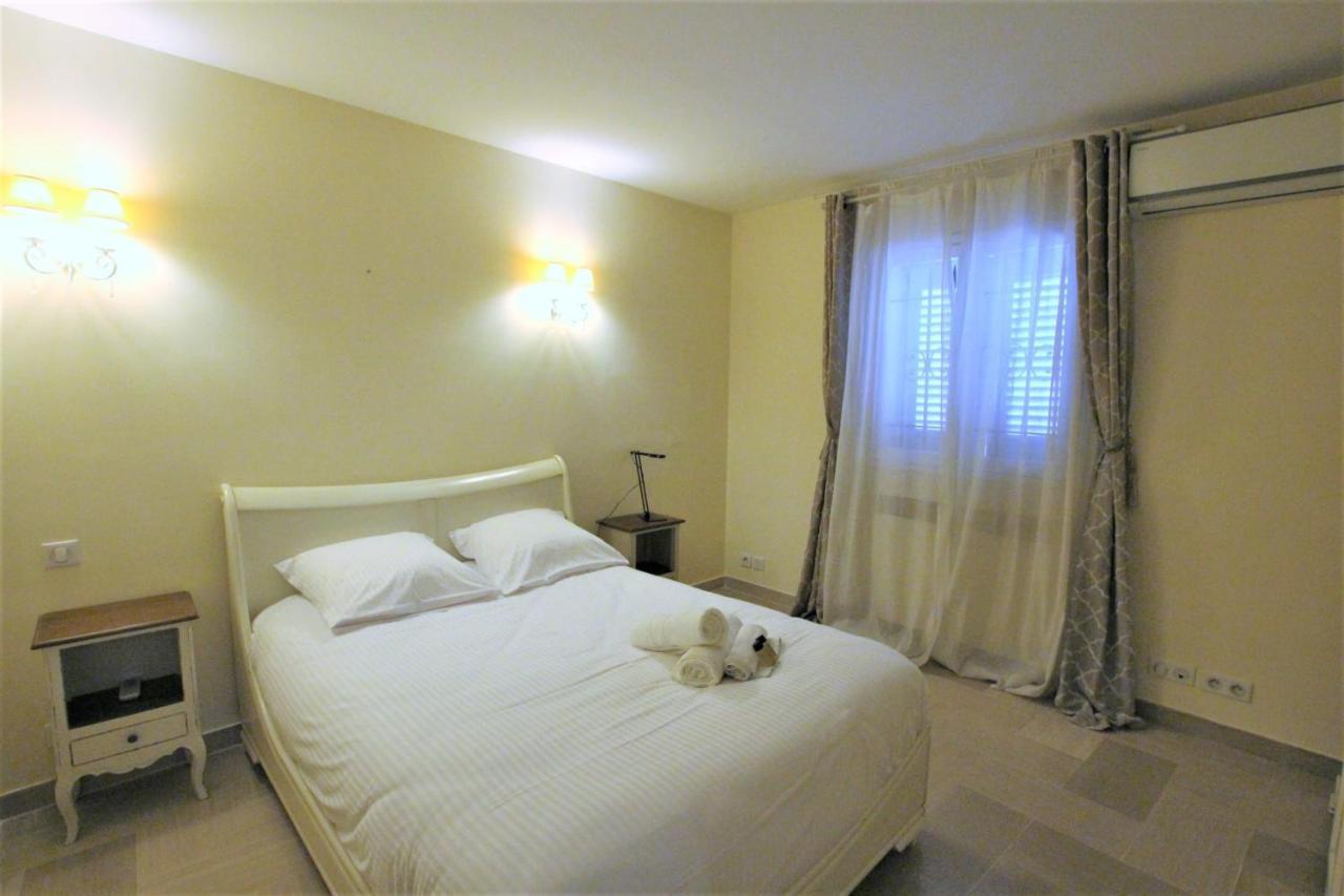 Luxury In Hills