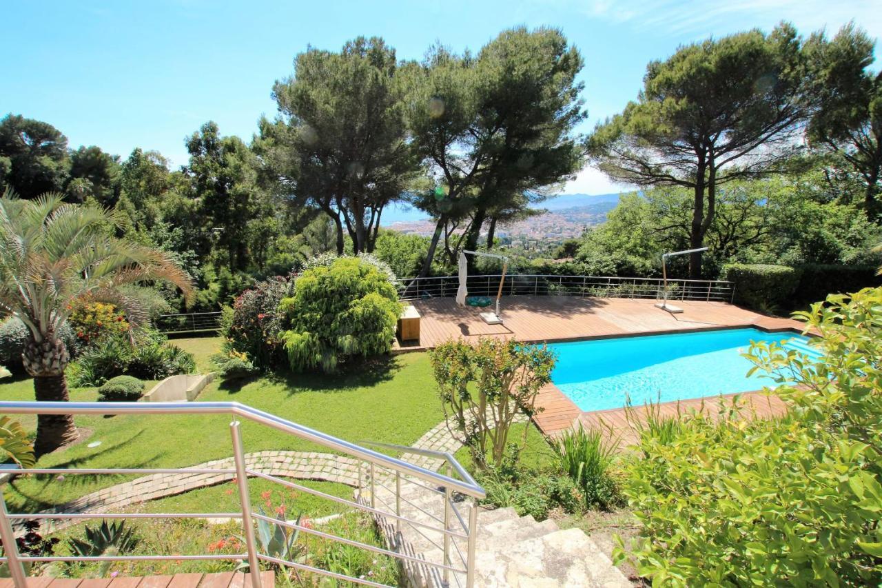 Luxury In Hills Villa Cannes