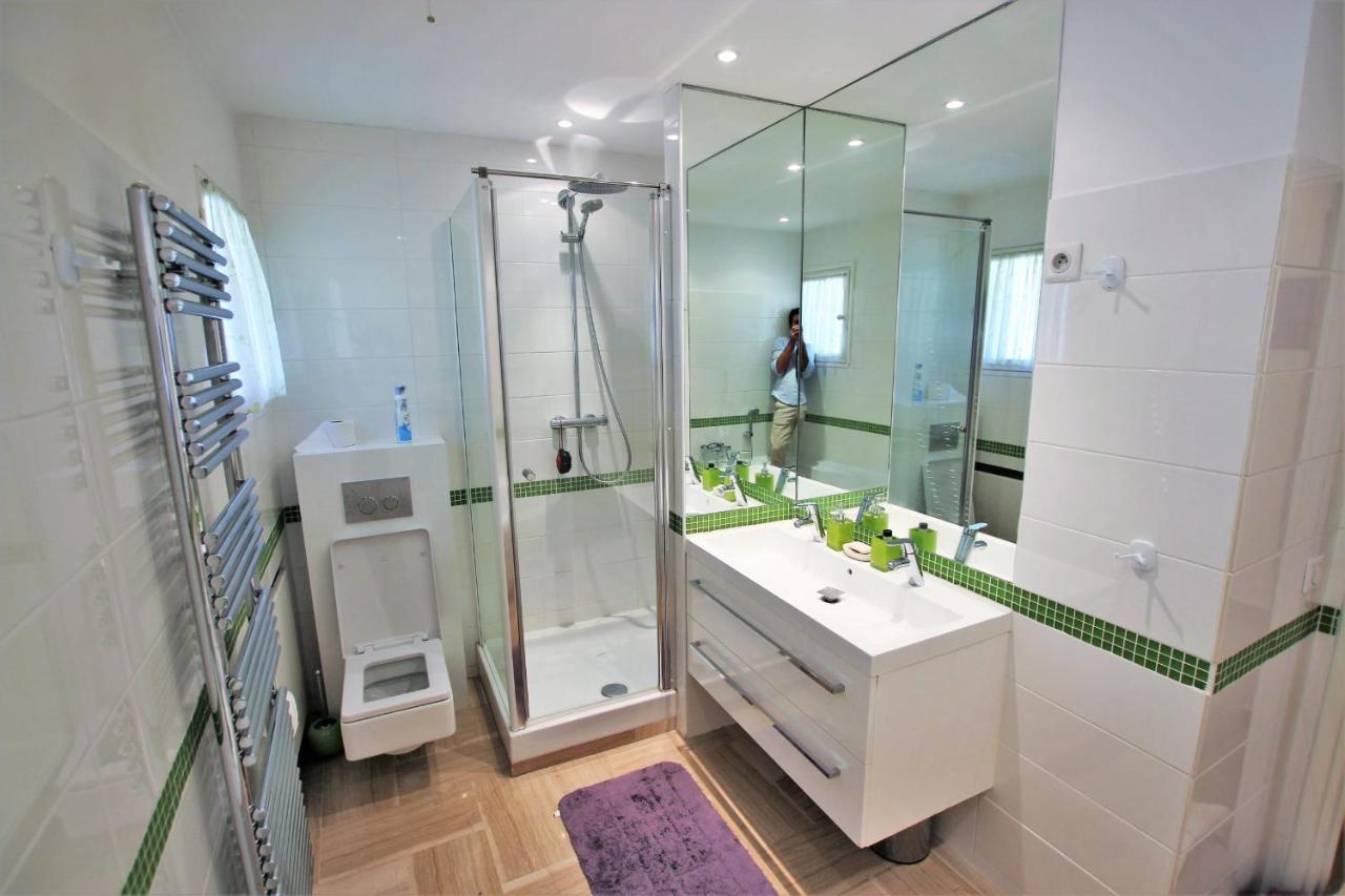 Luxury In Hills *