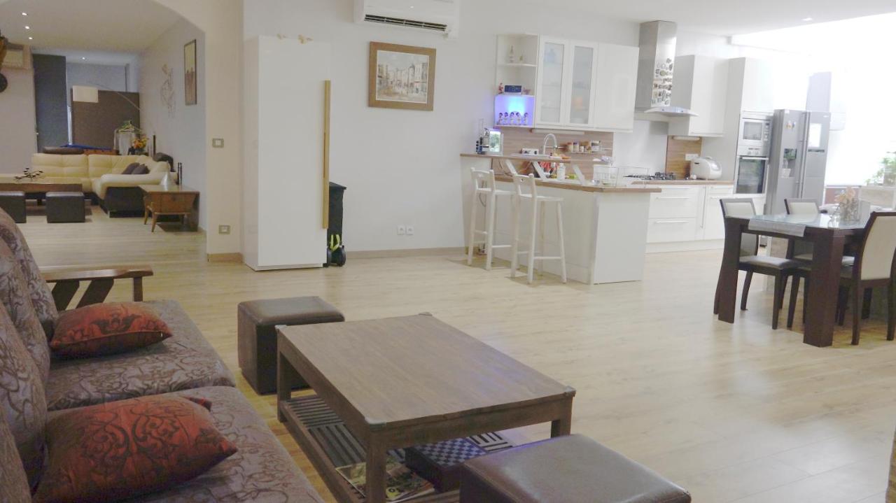 250m2 - 8mn Walking Distance Palais Festivals And