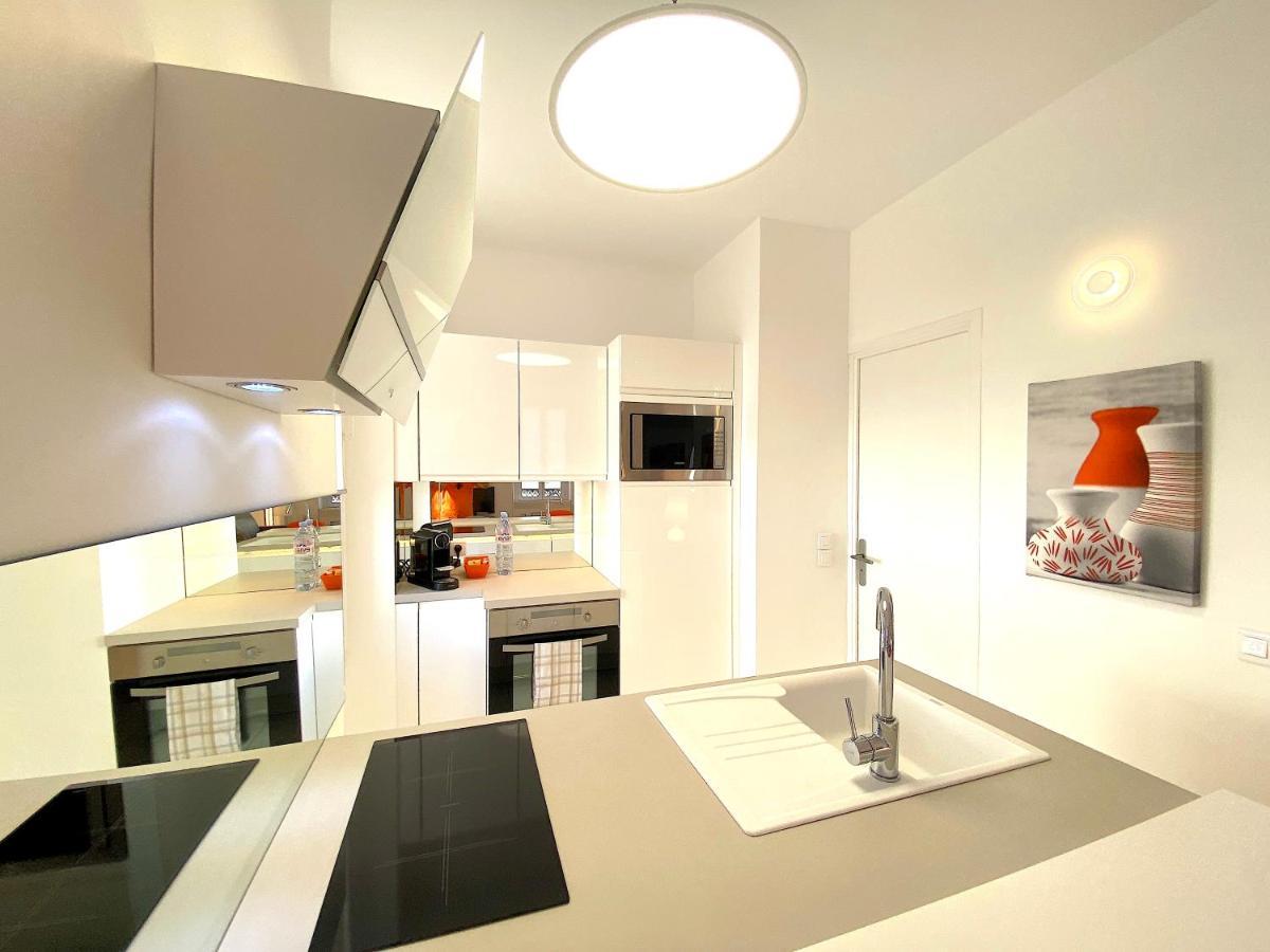 Appartement Centre Cannes, Logement Rénové Rue Piétonne, Proche Plage Et Palais Festival