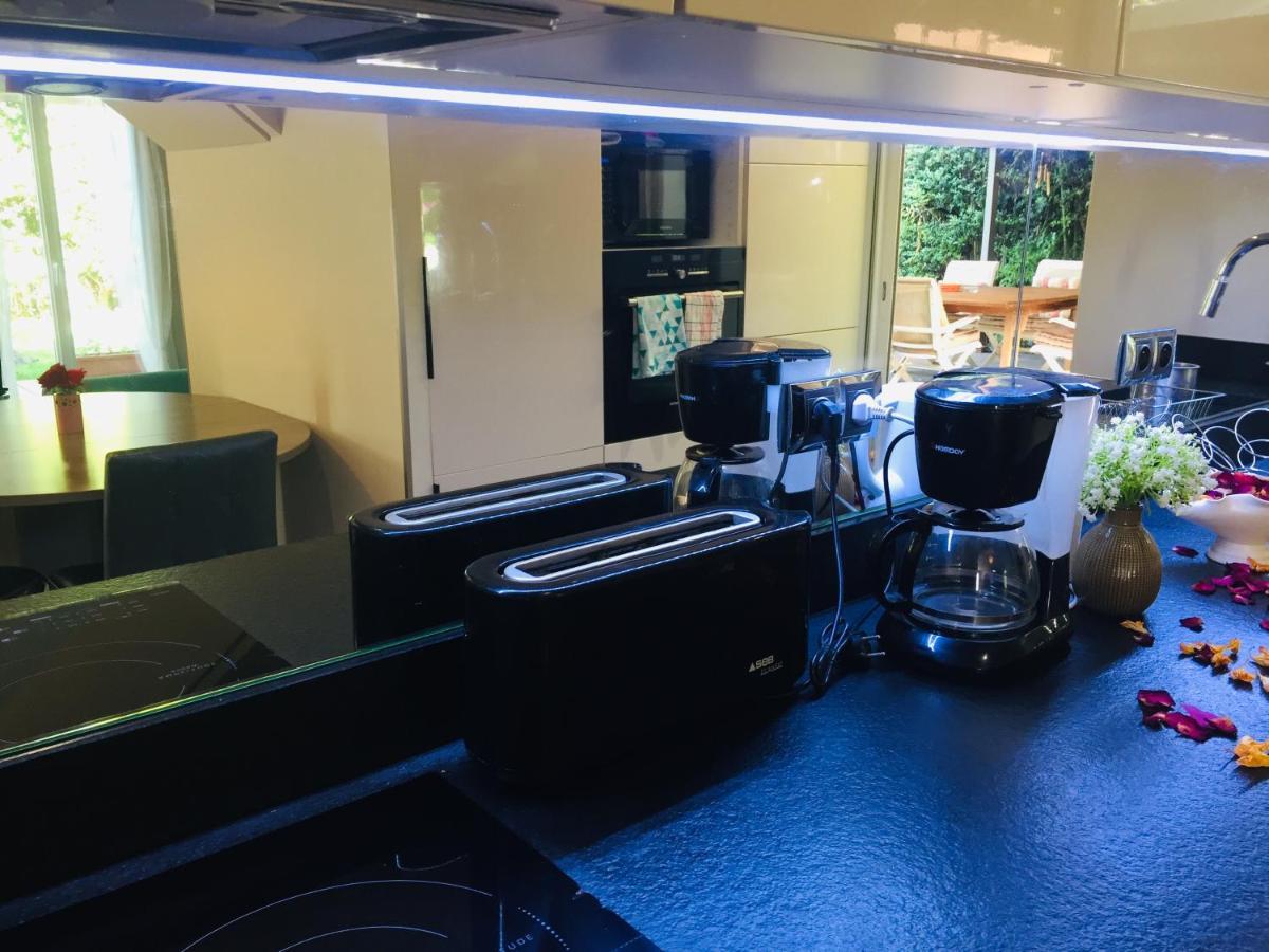 3 Garden Pool Parking 2 Min By Car Cannes