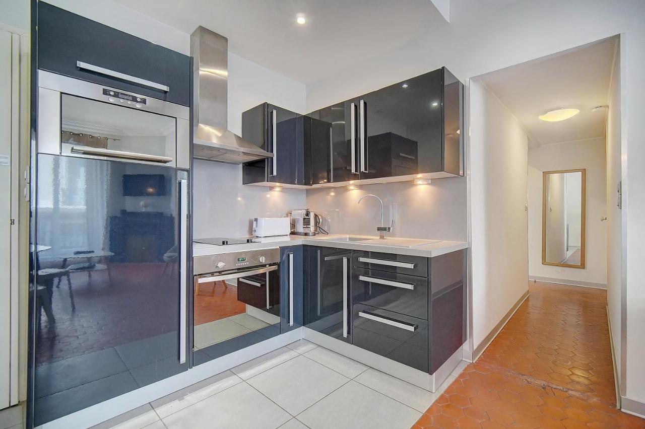 Centre Apartment *