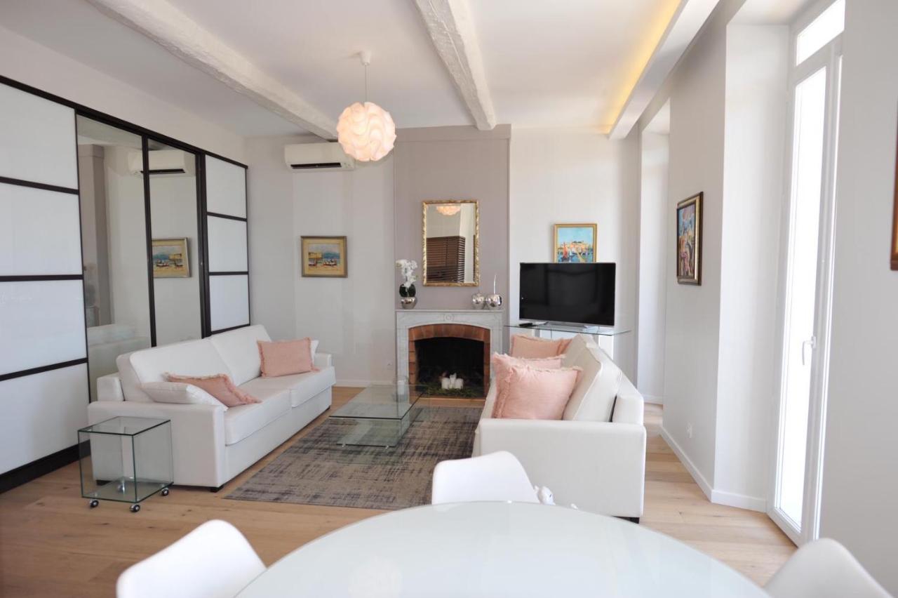 Old Port, Seafront & Seaview Wifi & Ac Apartment *