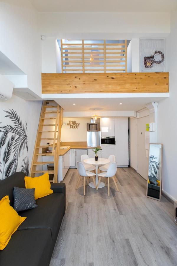 Duplex : 300m, Clim, Netflix * Cannes