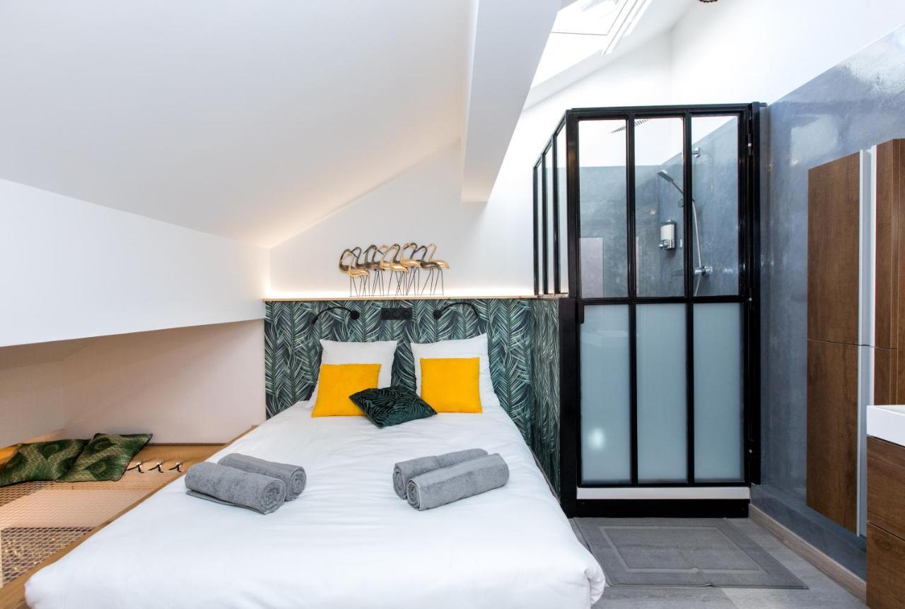 Duplex : 300m, Clim, Netflix Appartement Cannes