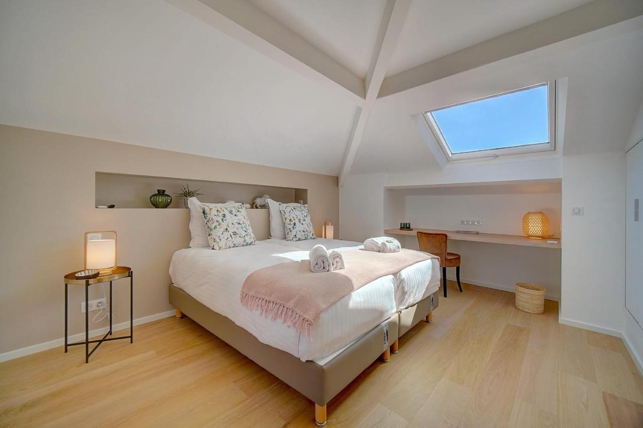 Immogroom - Magnificent 180m Duplex - Parking - Air Conditioning Apartment *