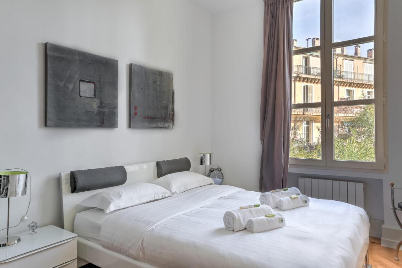 Immogroom-exclusive- 5 Min From Beaches-parking- Pool Apartment *