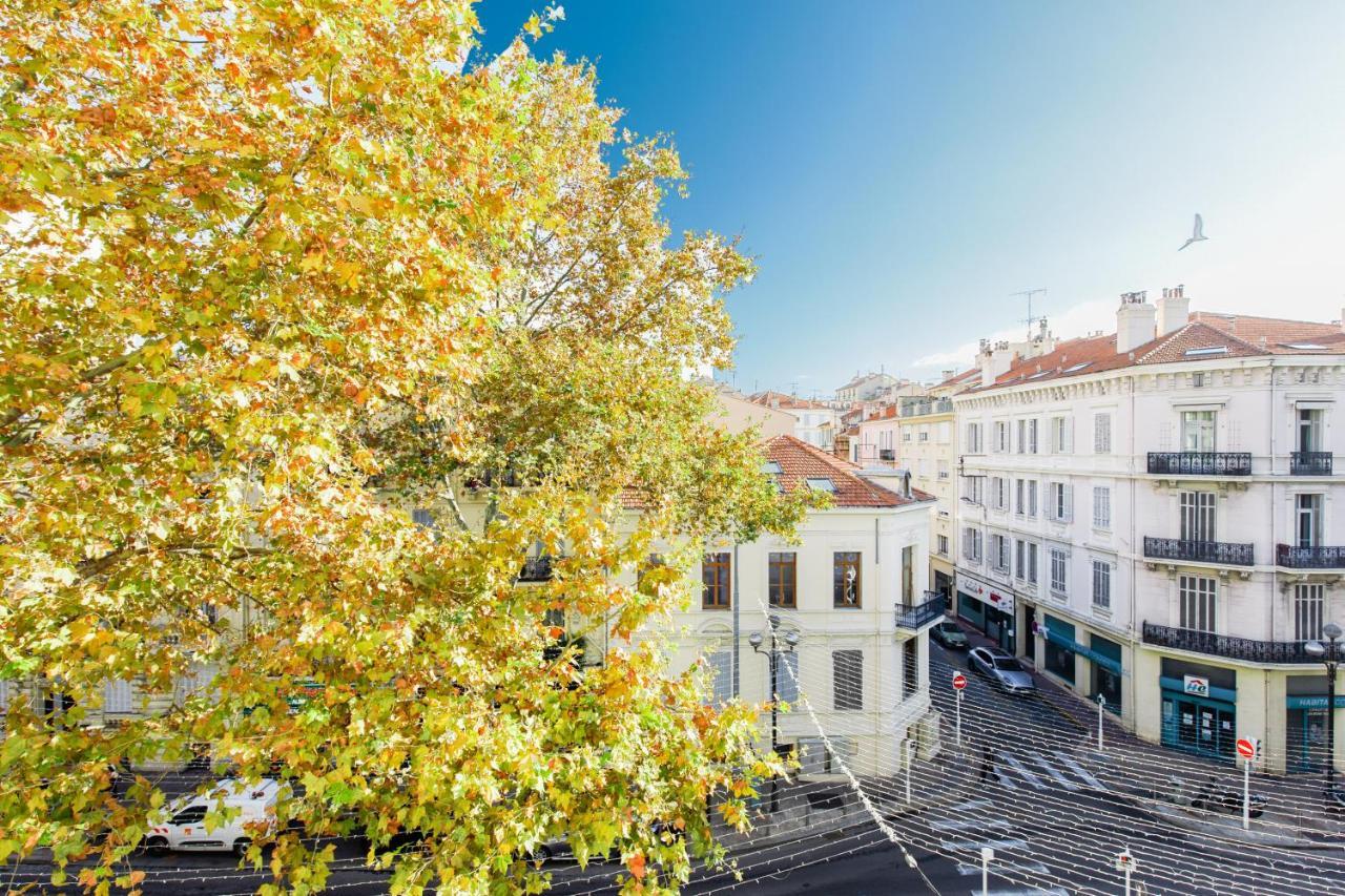 Carnot Apartment