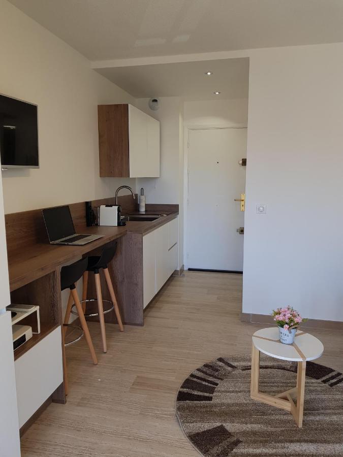 Cosy Studio Le Manet Apartment *
