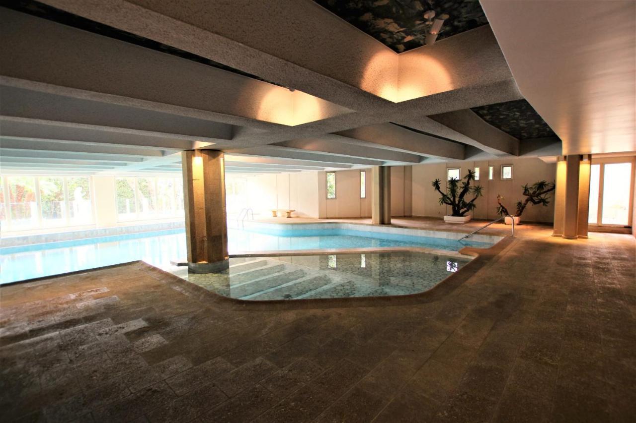Cozy Studio Equipped With Indoor Heated Pool In Standing Residence Apartment *