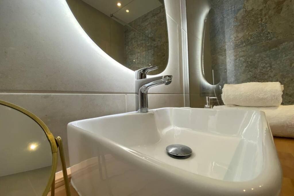 C016-magnifique De Standing Au Coeur Du Suquet Apartment *