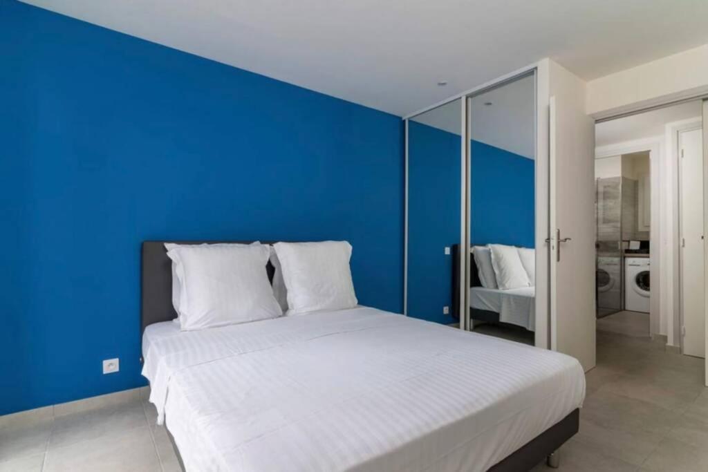 Appt Moderne Avec Belle Terrasse Centre Apartamento *