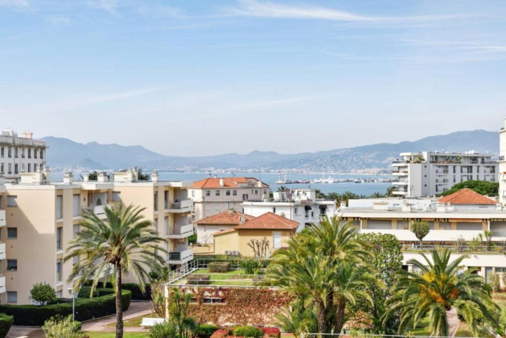 Apartment Appartement Spacieux Avec Vue Mer Proche Du Centre *