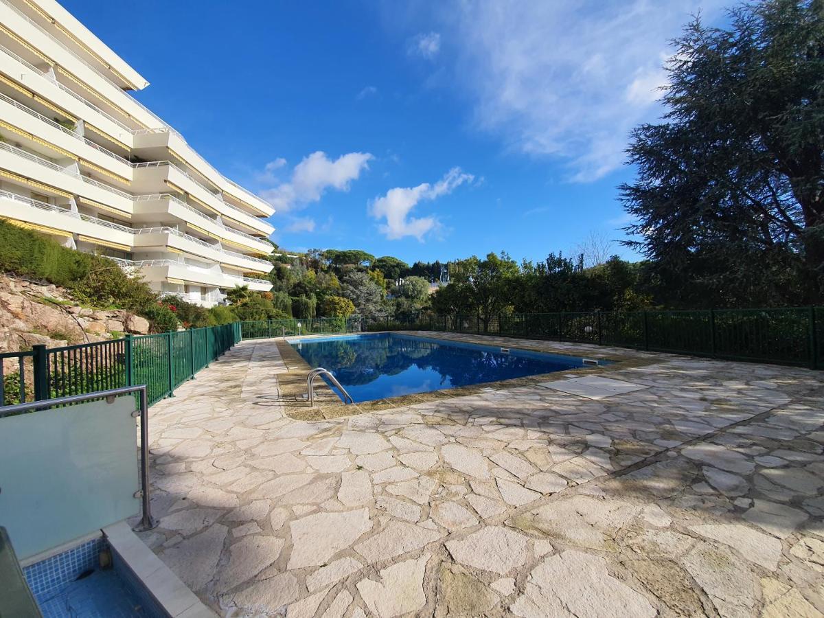 Solezia Appartement, Piscine Et Vue Mer, By Welcome To Apartamento