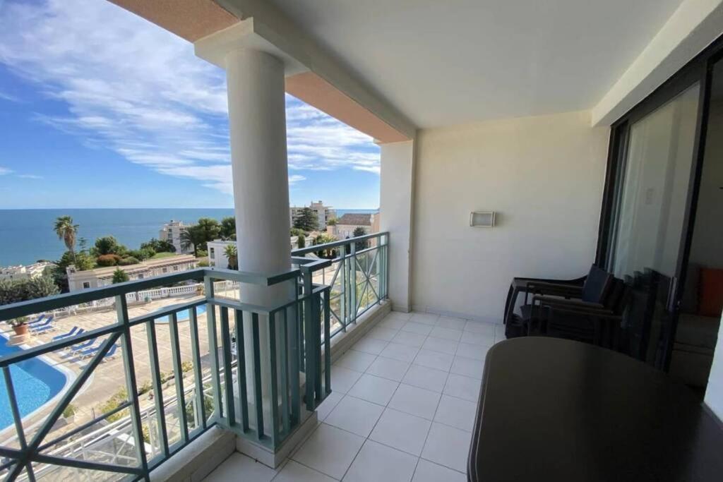 C021 Lumineux Avec Terrasse Et Piscine Cannes