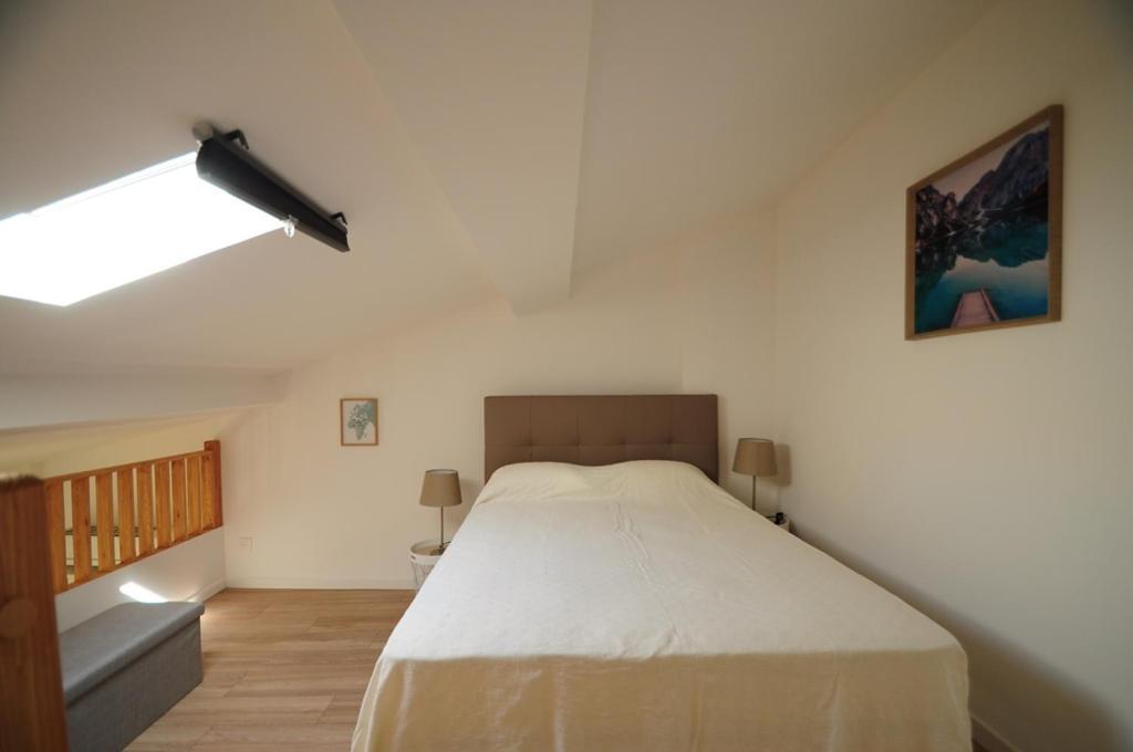 Delattre Apartment *