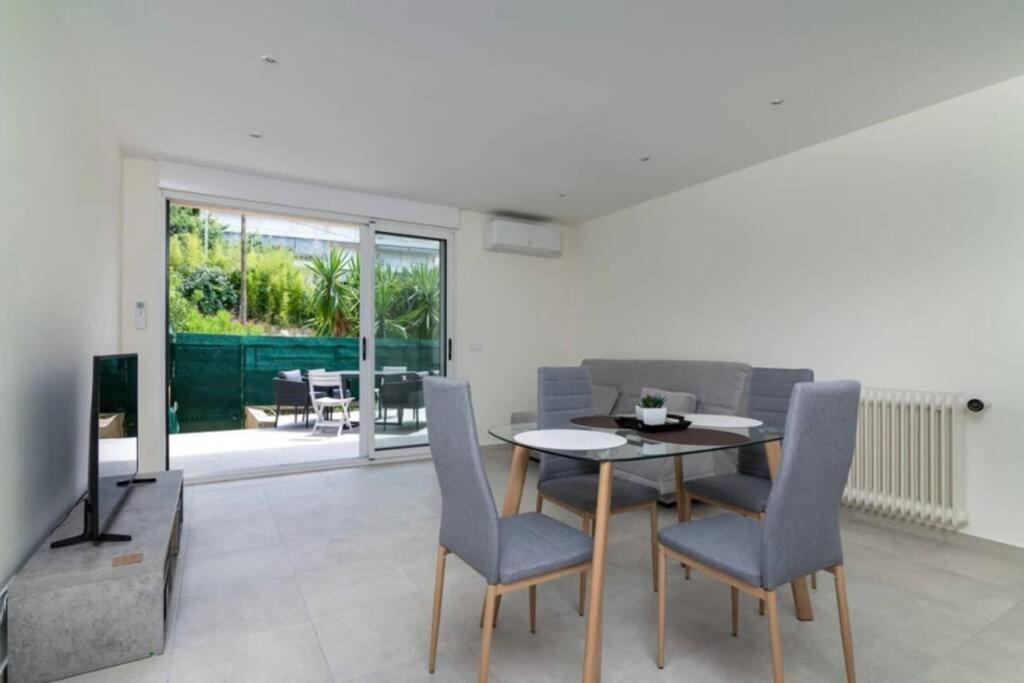 Appt Moderne Avec Belle Terrasse Centre * Cannes