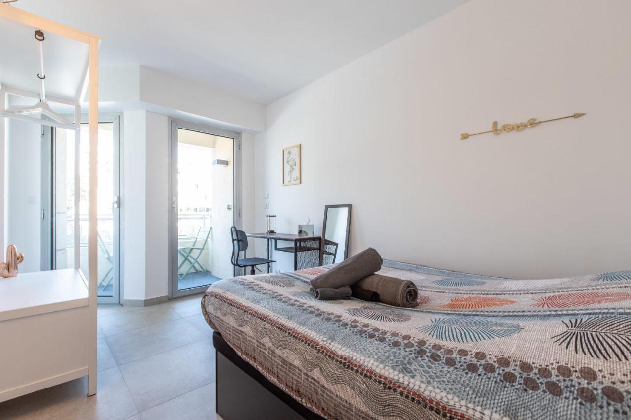 Lb Vacation I Center, Renovated With Balcony, Ideal For Holidays Or Congress! *