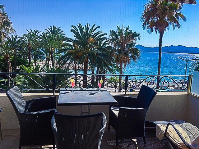 Apartamento On The Croisette With Beautiful Sea View
