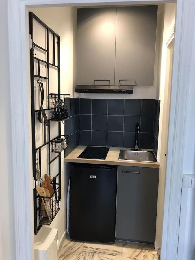 Contemporain