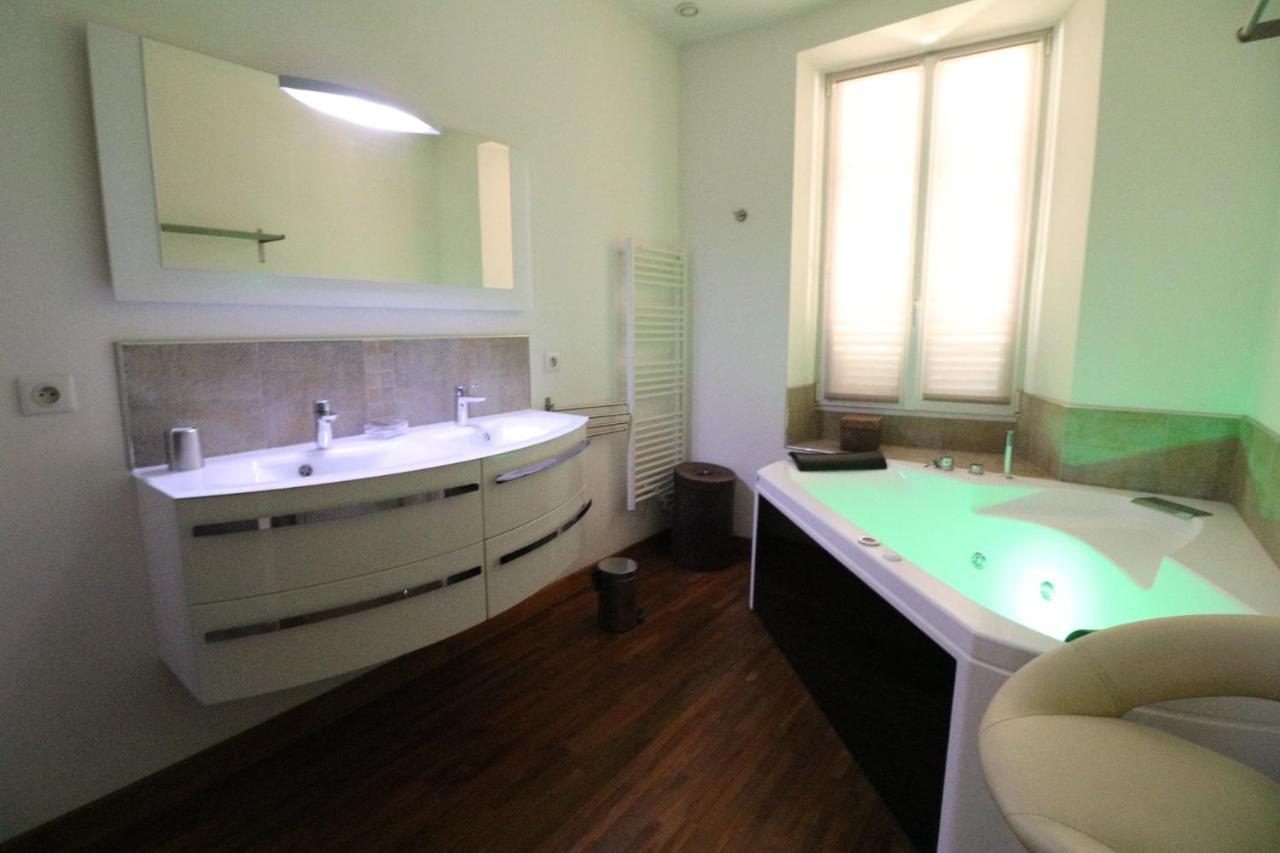Luxury 1 Bedroom Quai St Pierre 2 Mins From The Palais & Croisette 269 Cannes