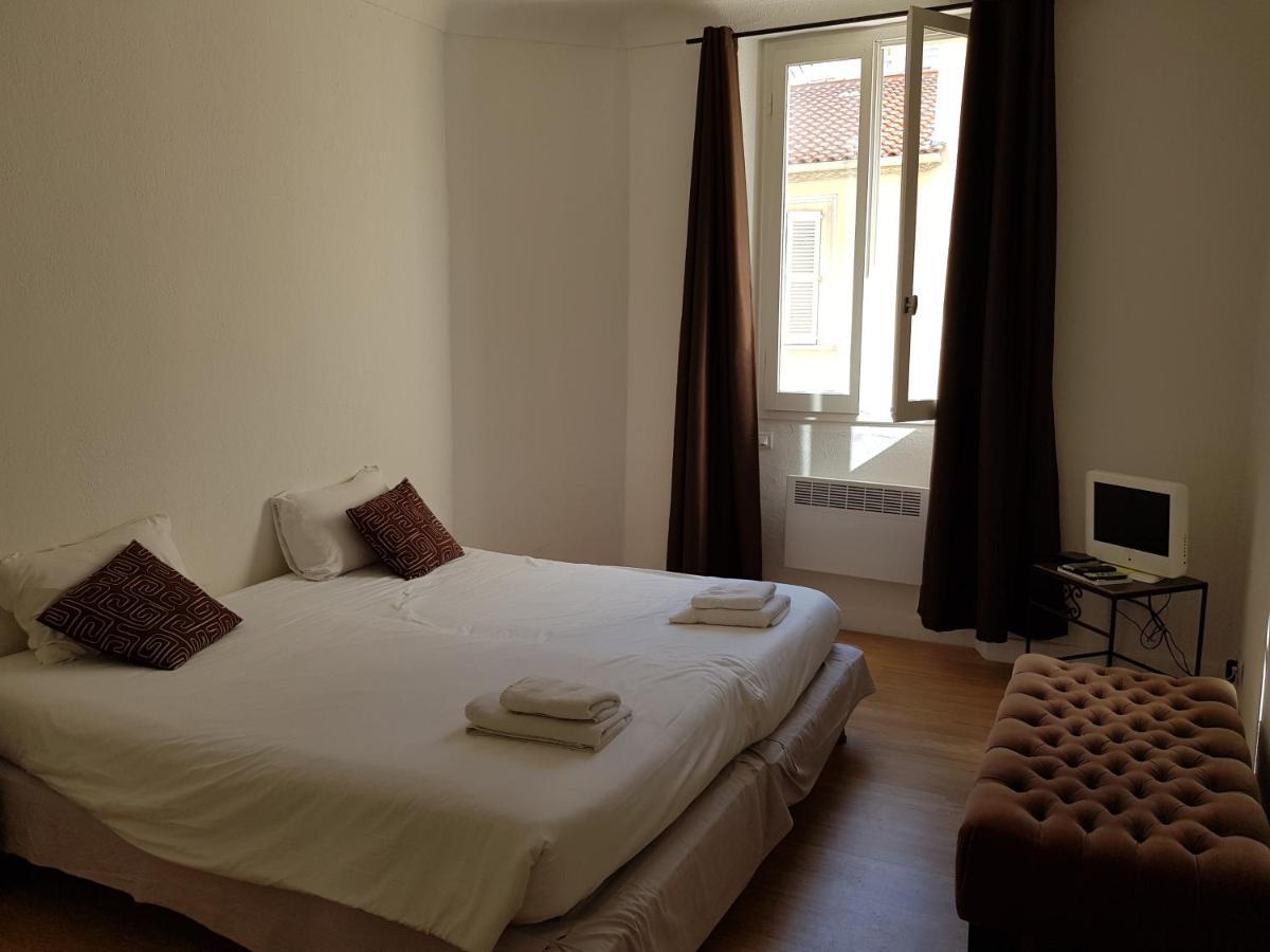Apartment Chryseis *