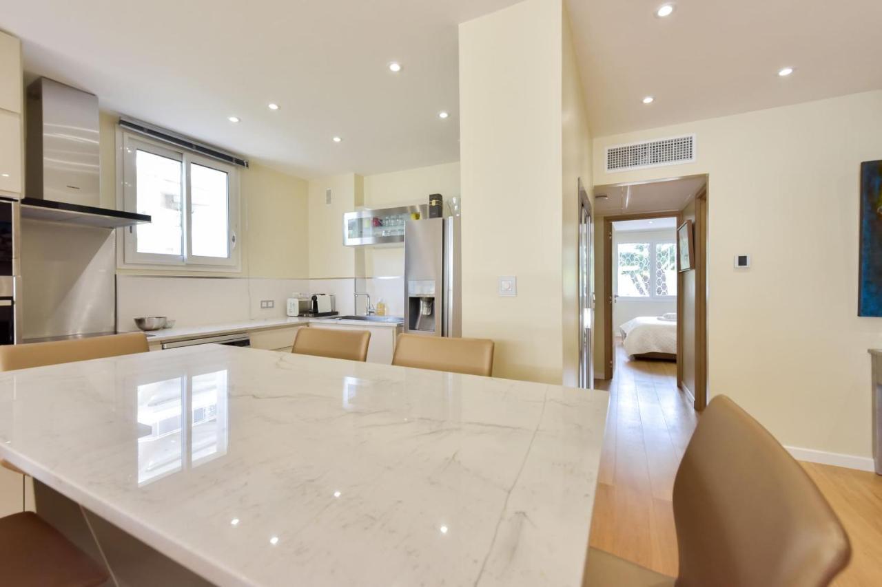 Serrendy 4p Large Terrace Near From Beaches *