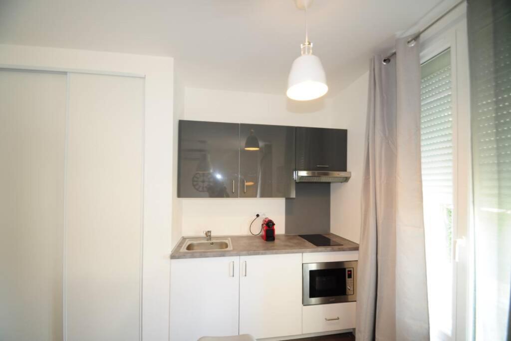Les Trois Mai Apartment *