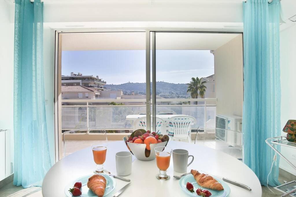 Bright One Bdrm A/c-swimming Pool/congress By Olidesi