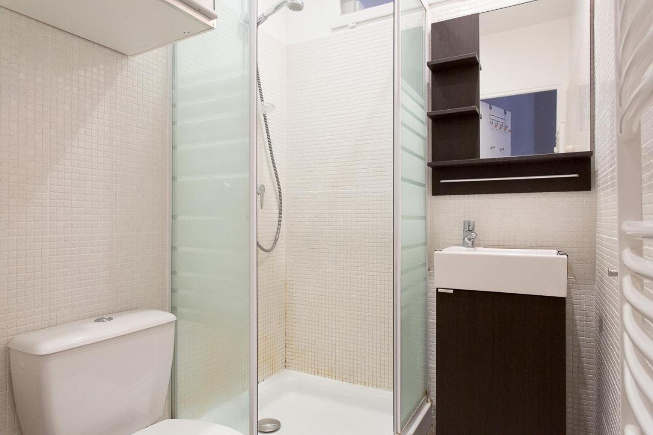 1 Bedroom Apartment *