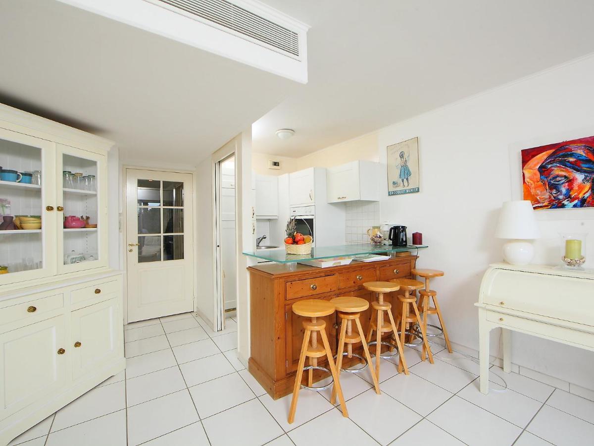 Bay-2 By Interhome