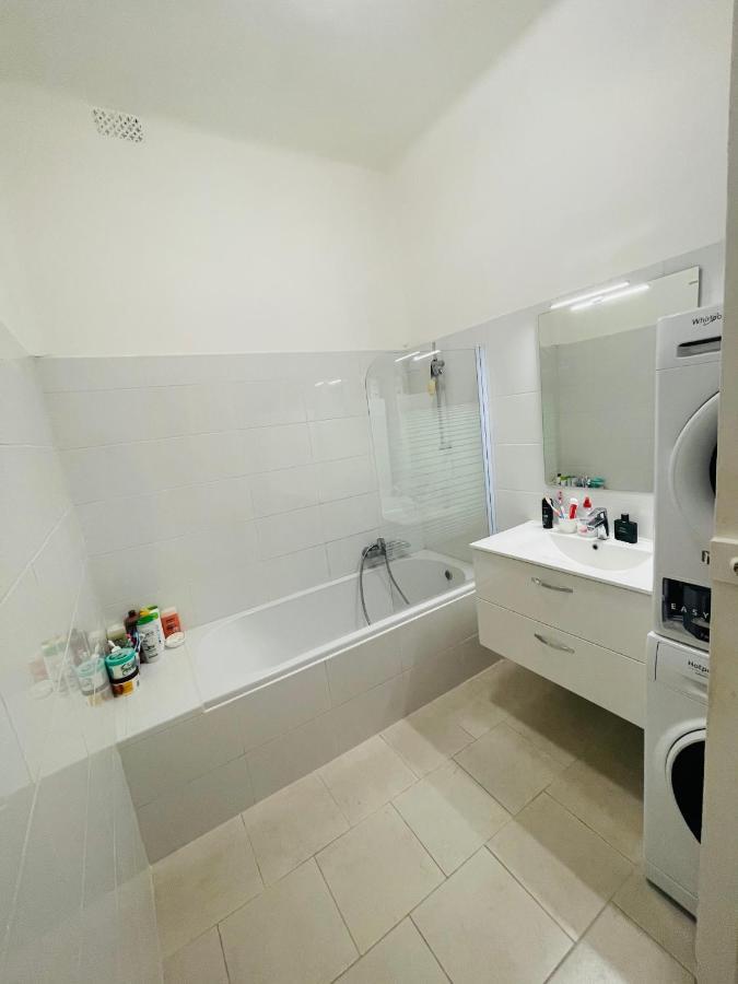 Magnifique 4 Pieces, 4 Chambres A 10 Min Du Palais Et De La Plage Cannes Apartment
