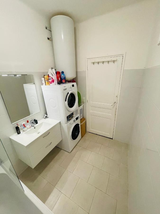 Magnifique 4 Pieces, 4 Chambres A 10 Min Du Palais Et De La Plage Cannes Apartment