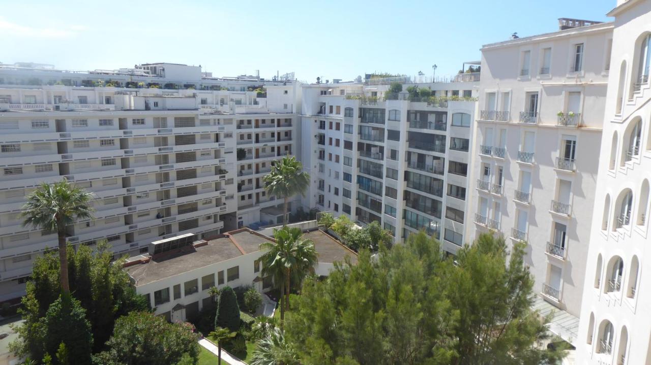 Palais Miramar 65 Bd De La Croisette Apartment *