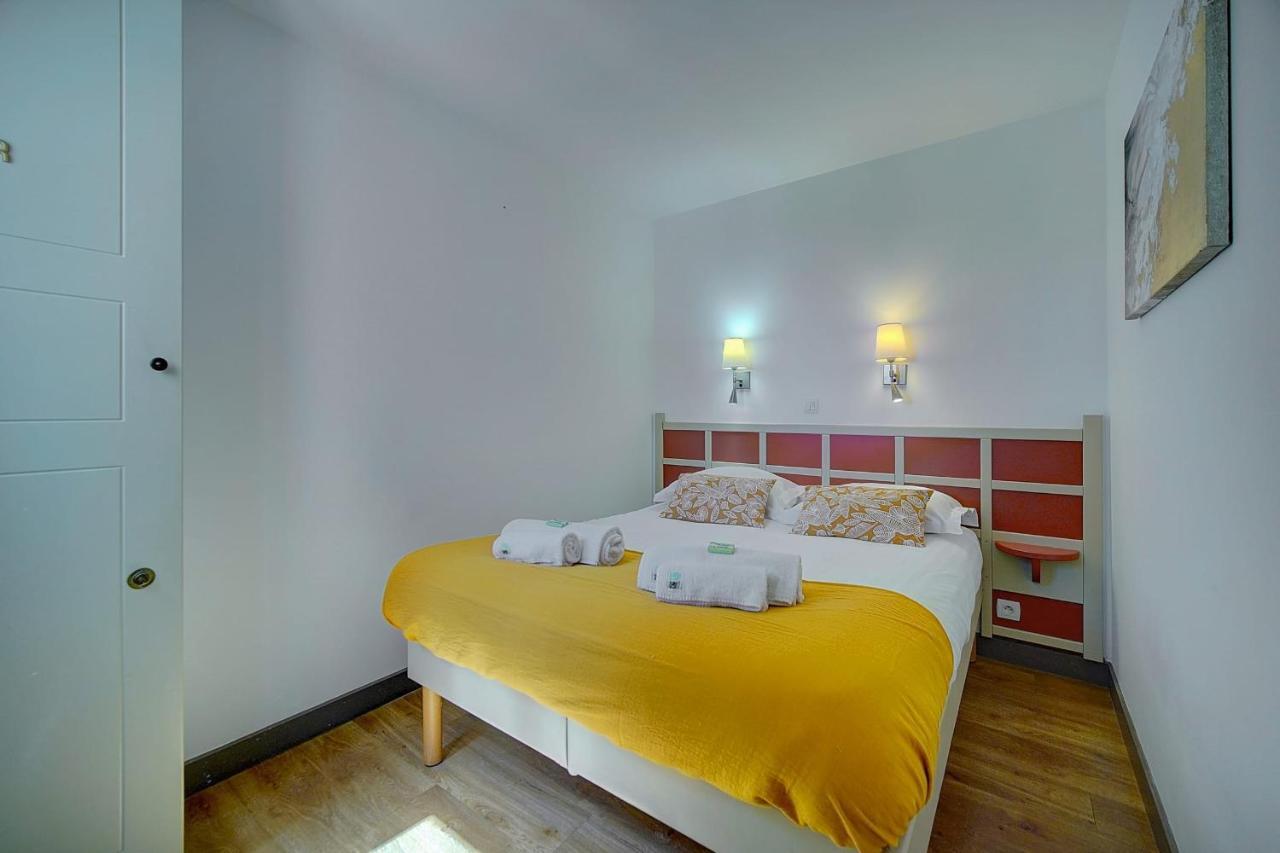Immogroom - 2 - Renovated - Pool - Parking - Air Conditioning -