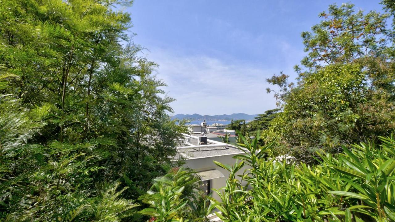 Apartment Beau T2 Dans Avec Piscine Proche + Pk *