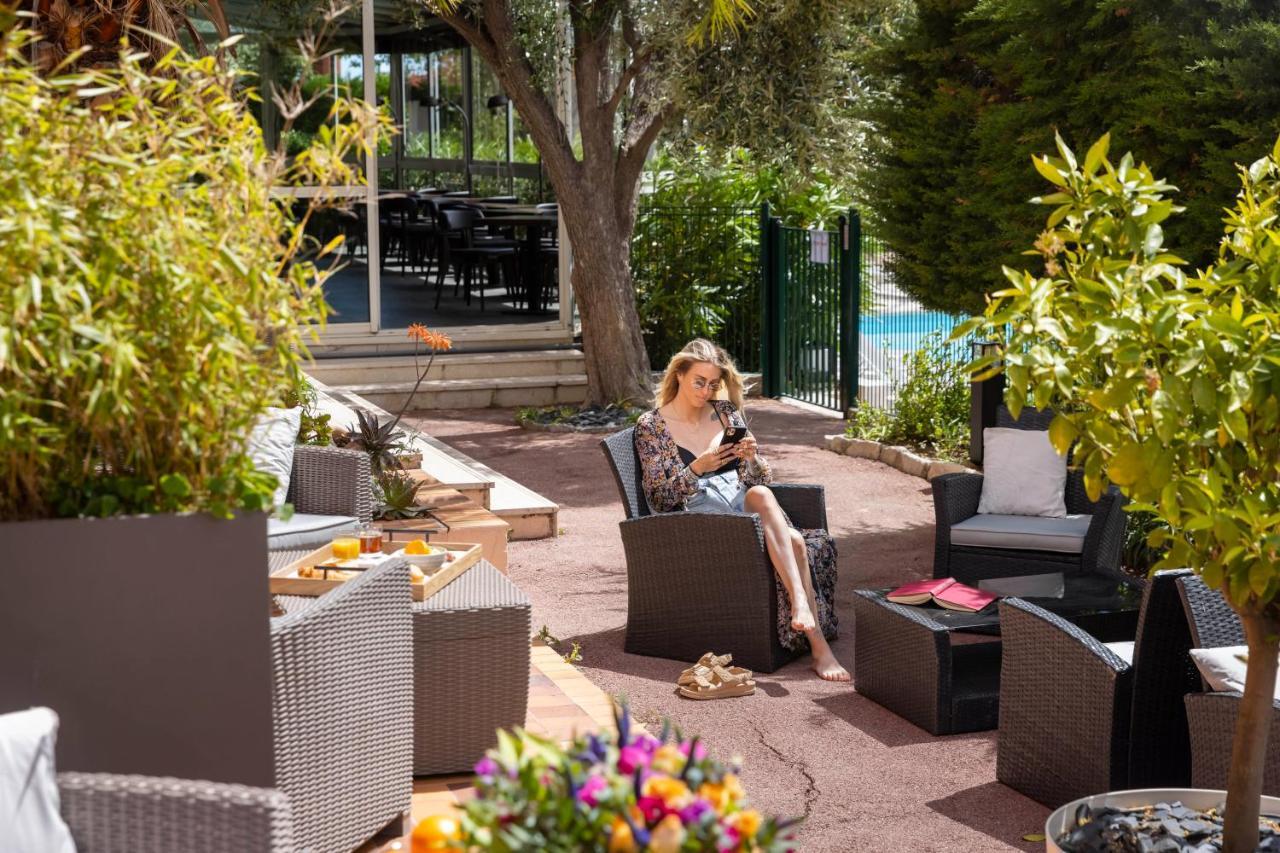 Hotel Western Des Orangers 4*