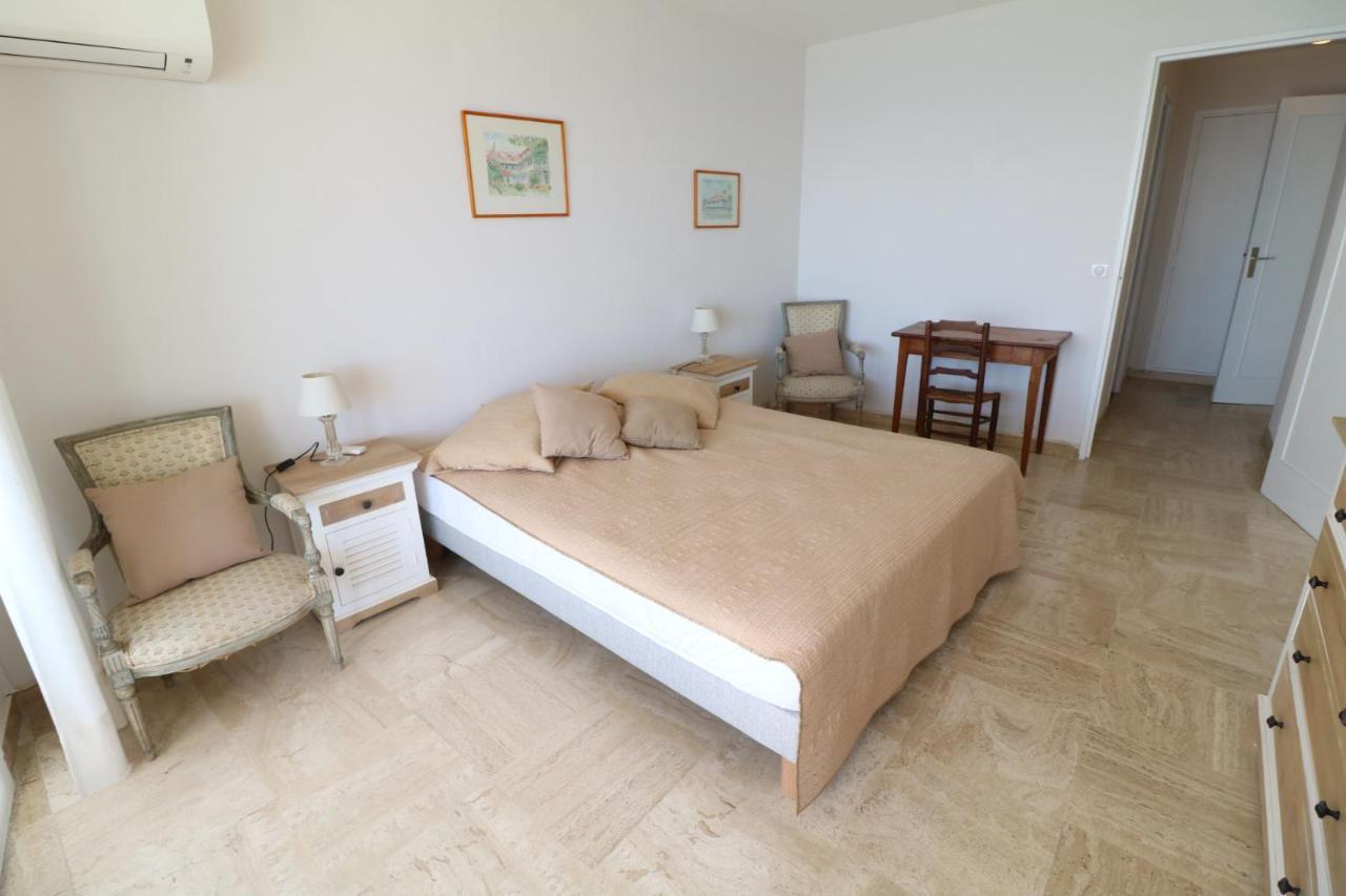 Amazing Sea View 2 Bedroom Front 303 * Cannes