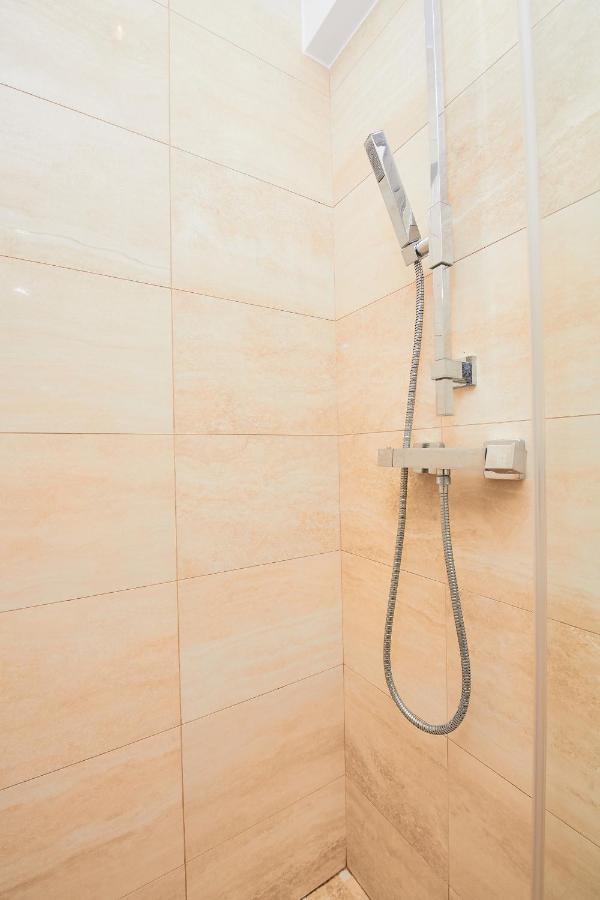 Apartment Prive Vue Centre Gray D'albion Cannes