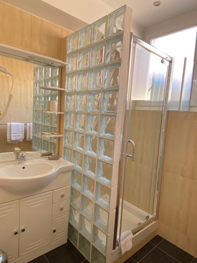 Lutetia 2* Cannes