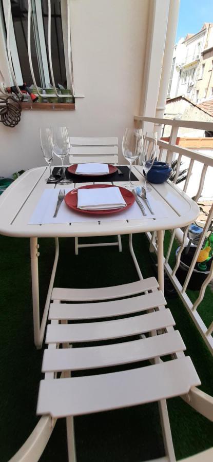 Riviera Apartment *